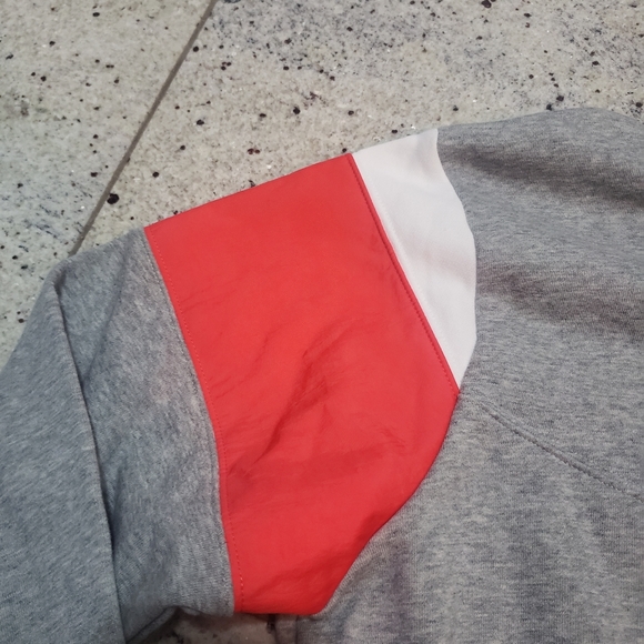 New Nike womens grey red hoodie. - Picture 2 of 8